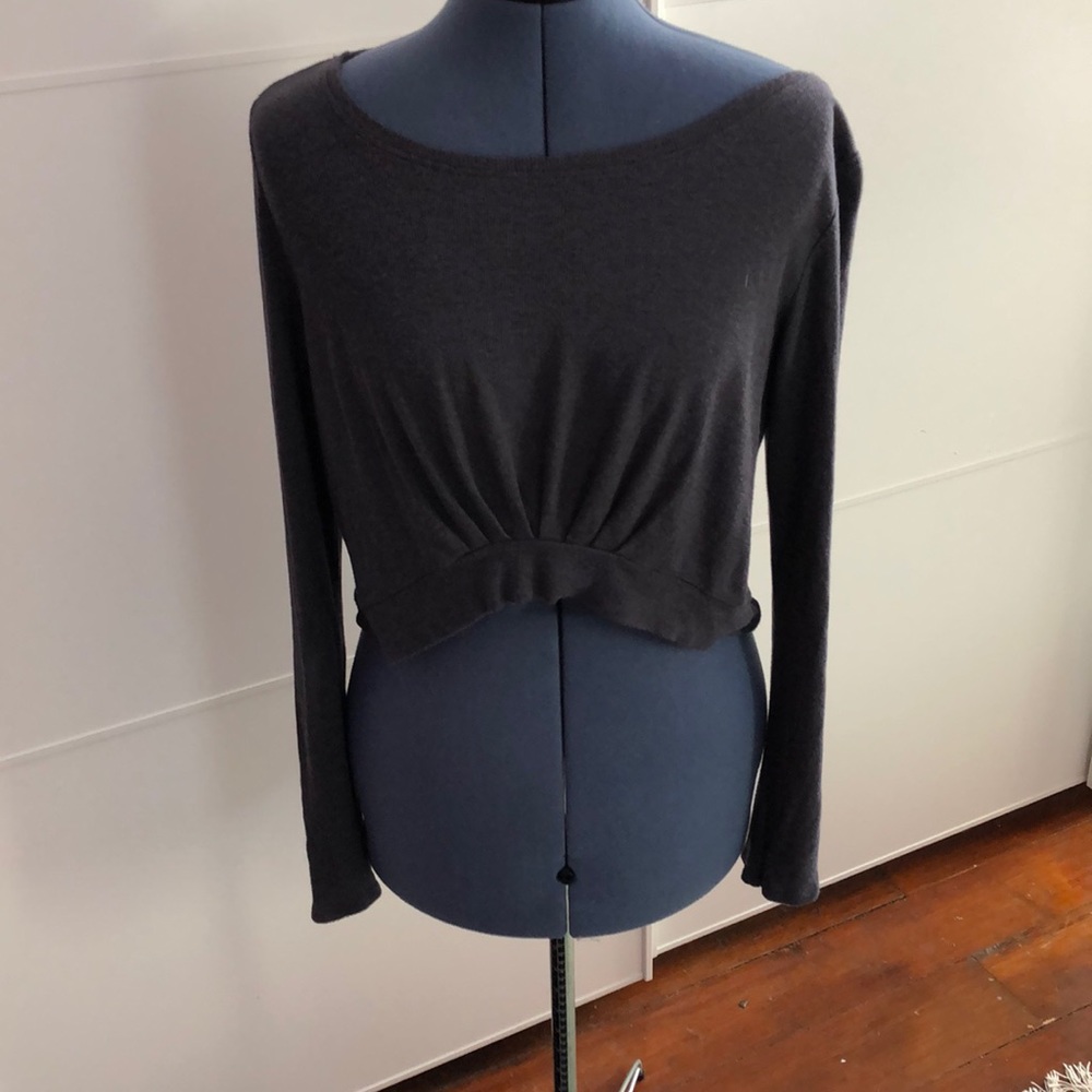 Slouchy and super soft tummy top